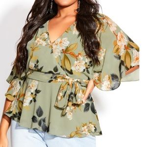 City Chic Magnolia Floral Top
